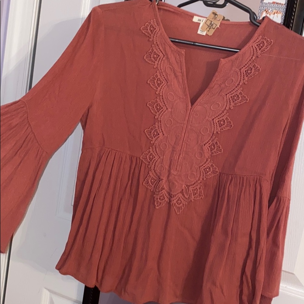 Dressy shirt